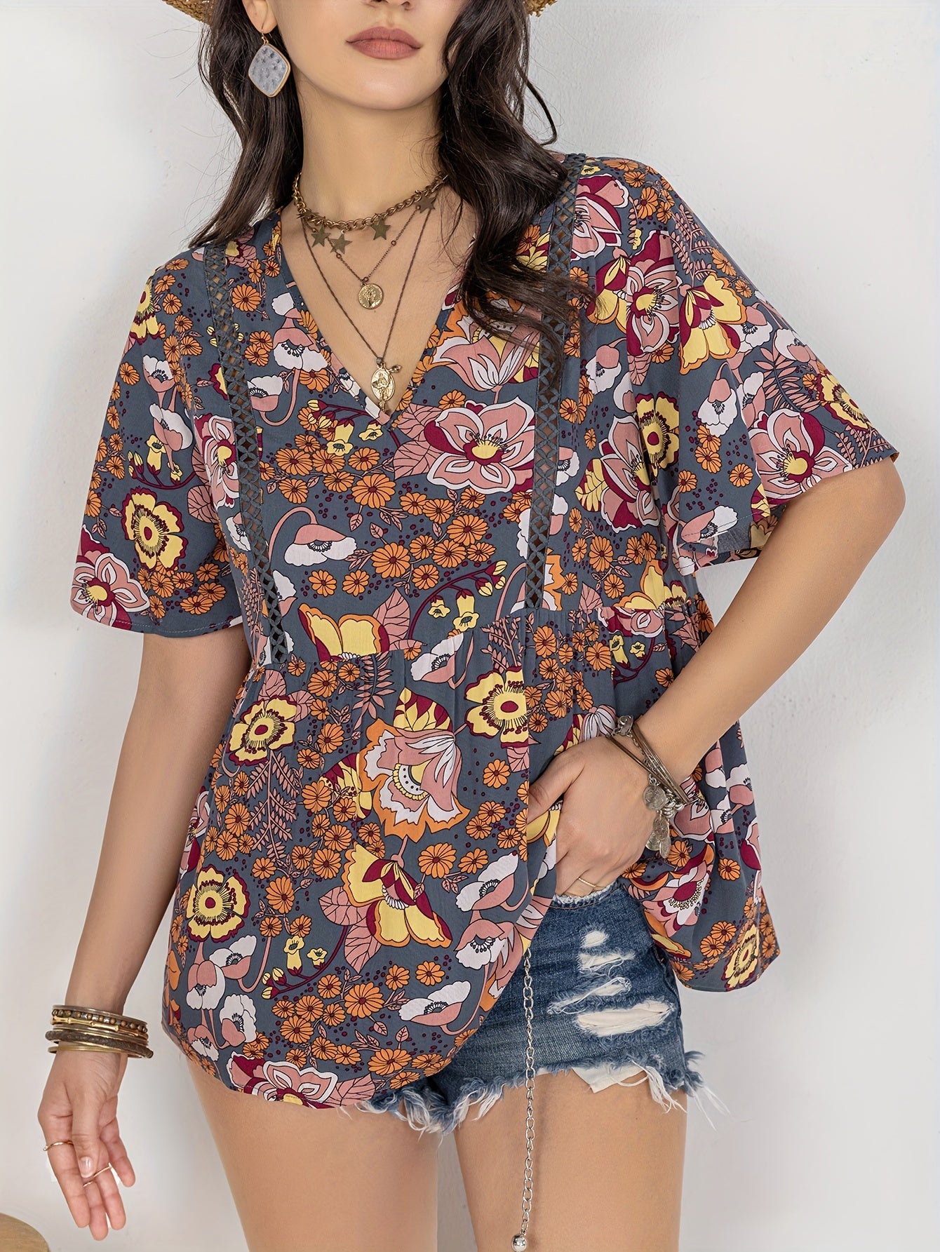 Bohemian Floral Print Short Ruffle Sleeve Tops For Spring and Summer, Women's Summer Tops