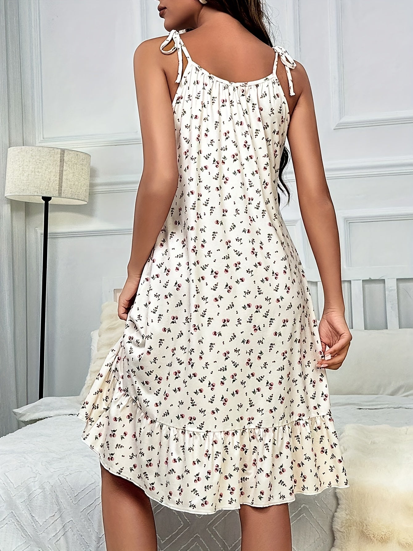Ditsy Floral Nightgown - Women's Elegant and Comfortable Sleepwear - Women's Sleepwear