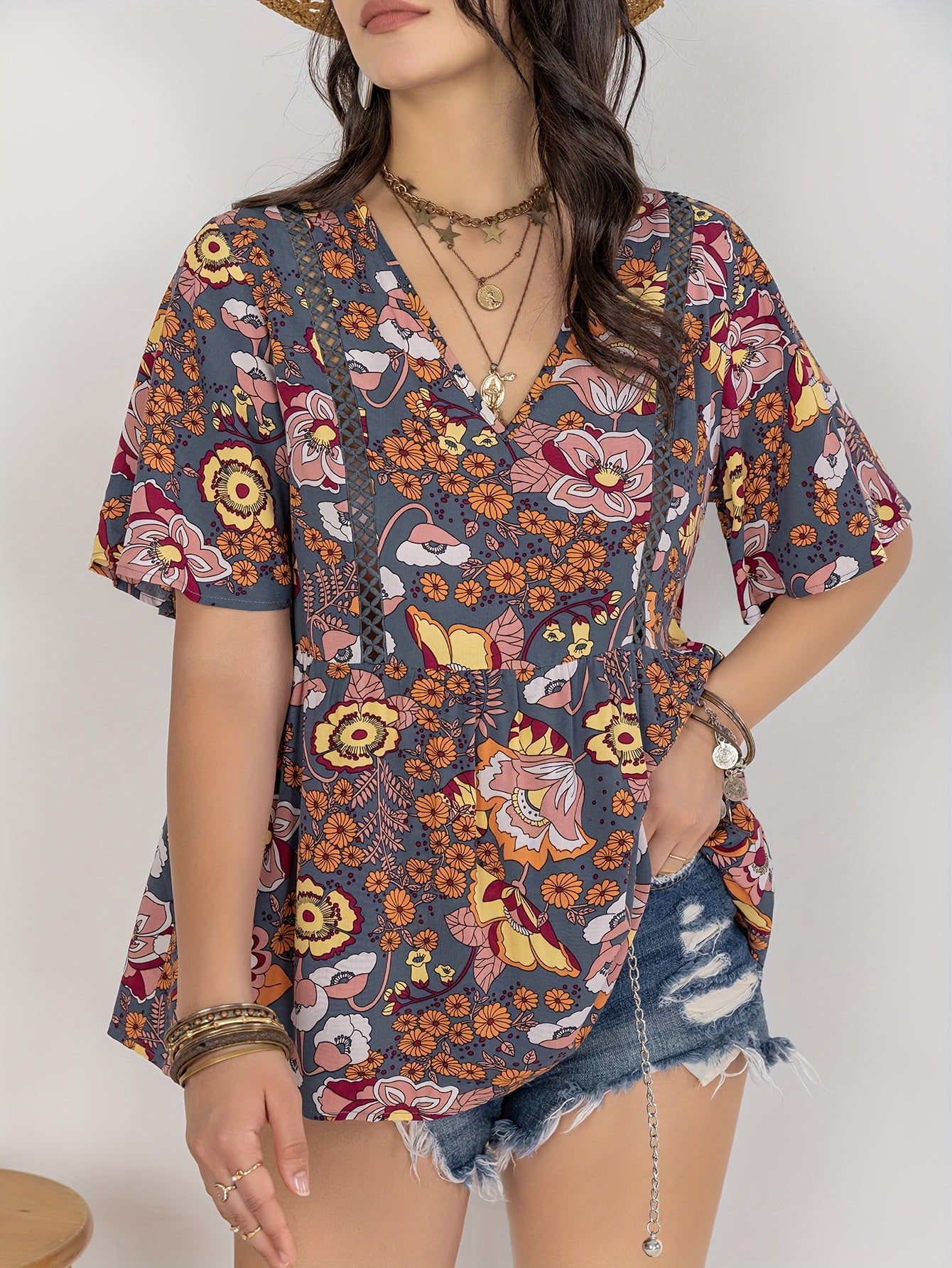 Bohemian Floral Print Short Ruffle Sleeve Tops For Spring and Summer, Women's Summer Tops